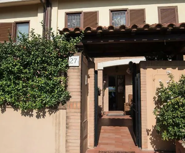 Fiori E Lanterne Bed and Breakfast Ρώμη