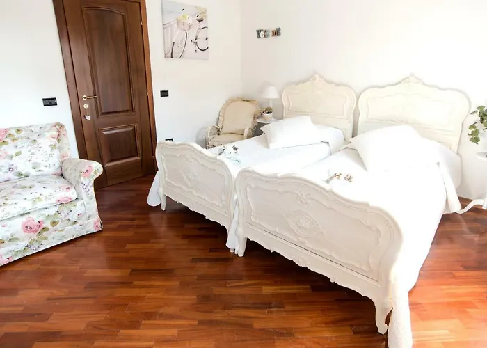 Fiori E Lanterne Bed & Breakfast Řím